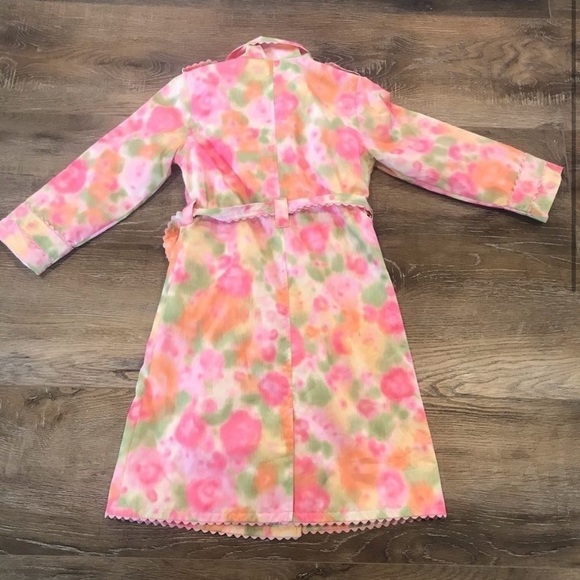 The Children’s Place Rain Jacket - Picture 2 of 7